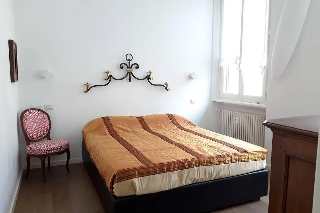 Casadianna Apartment Milan 0*,  Italy